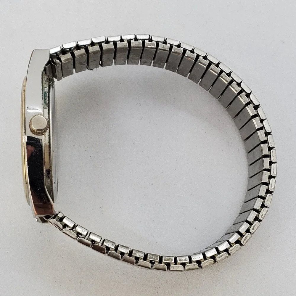 Men's Military Watch‎ 36MM White Dial Gold Gray Bracelet Band New Battery